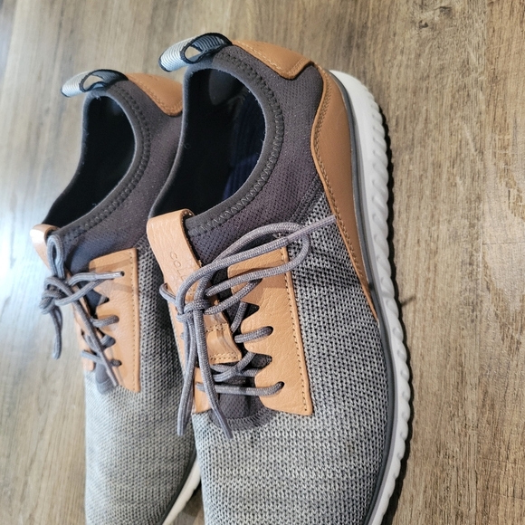 Cole Haan Men's Gray and Tan Casual Shoes Sneaker - Picture 4 of 8